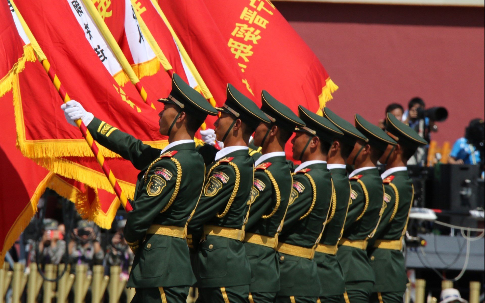 世界极限飞盘大赛,团队合作挑战极限,极限飞盘比赛规则视频