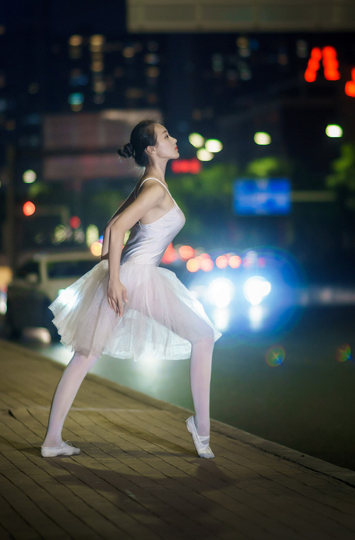 开云体育APP下载-_骑士年轻核心持续发光，未来无限希望_，新版骑士